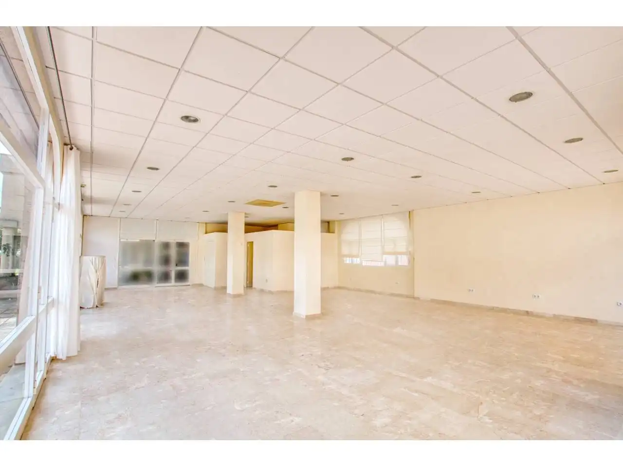 Local comercial en venta en Urbanizacion Costa del Oro, imagen 11