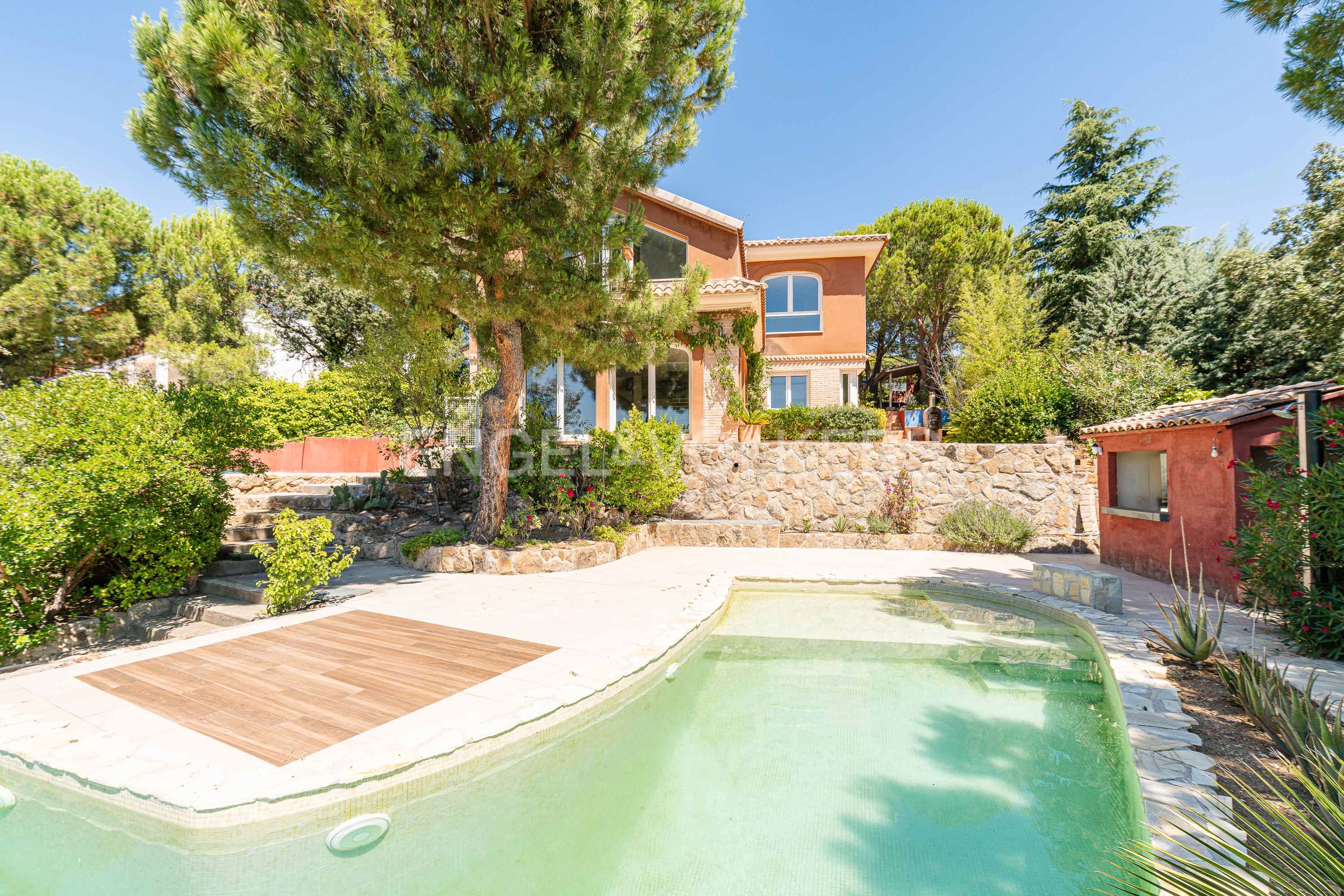 Jardí de Casa o xalet de lloguer en Valdemorillo amb Calefacció, Jardí privat i Terrassa