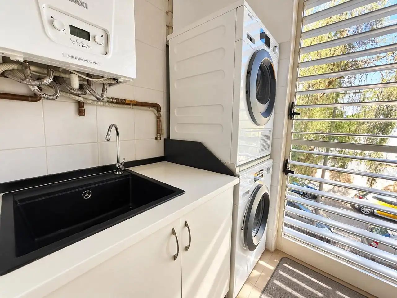 Flat with pool for sale in calle de Castella i Lleó, imagen 18