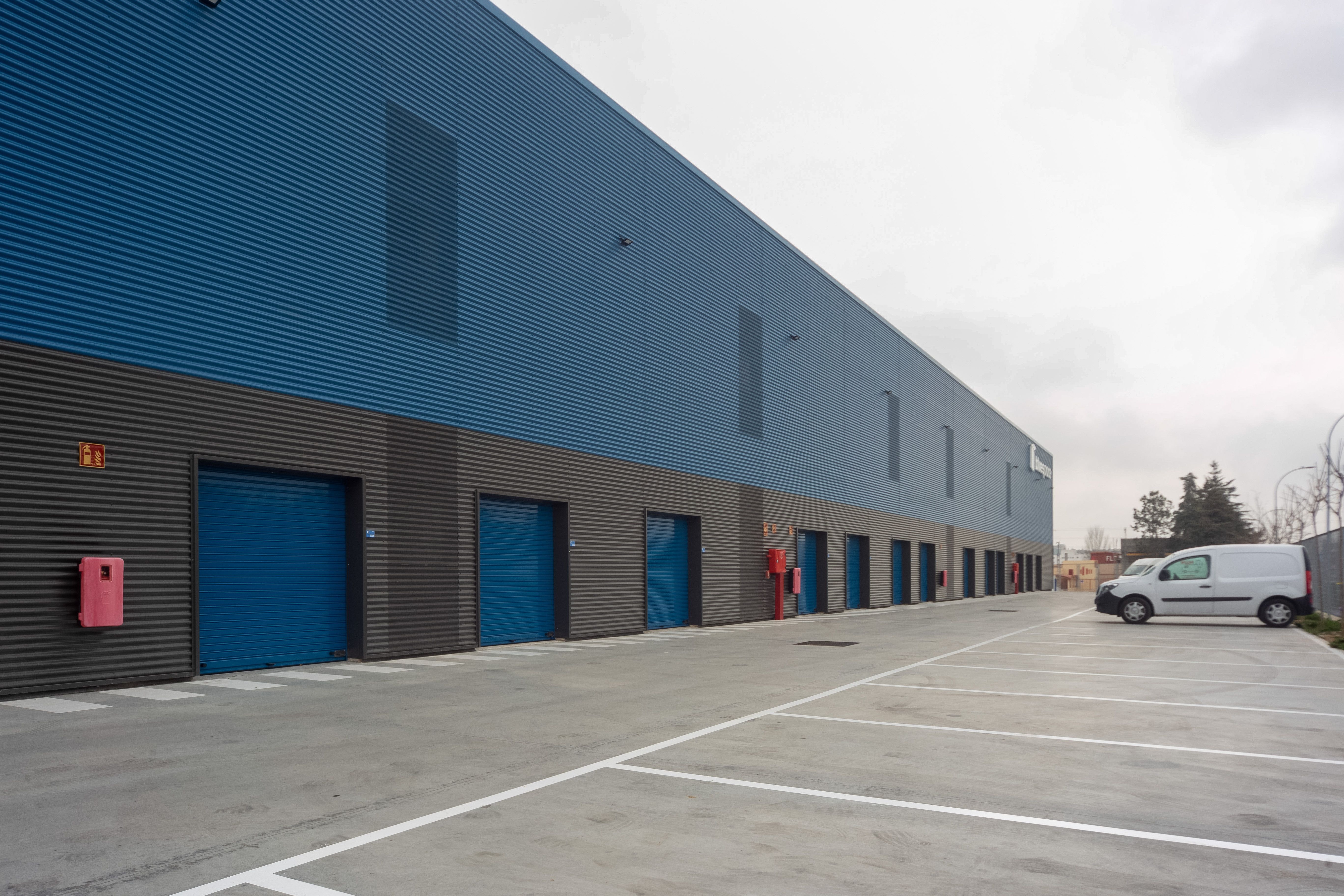 Exterior view of Garage to rent in Móstoles  with Alarm