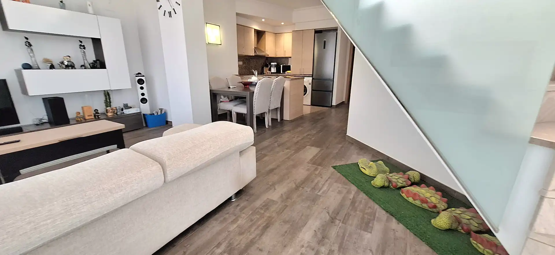 Maisonette zum Verkauf in Terrassa mit Klimaanlage, Parkett und Terrasse