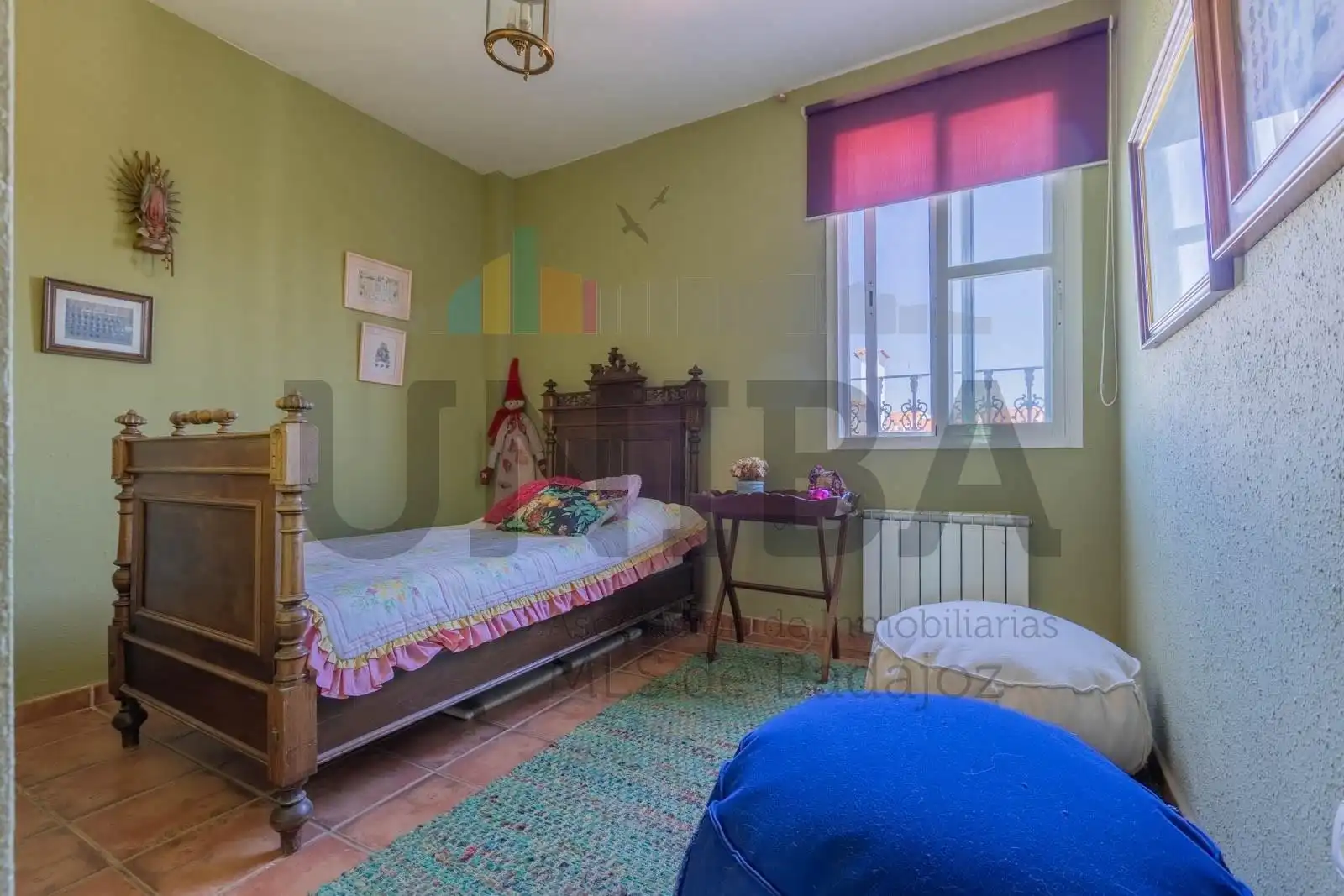Dormitori de Casa o xalet en venda en Badajoz amb Aire condicionat, Calefacció i Jardí privat