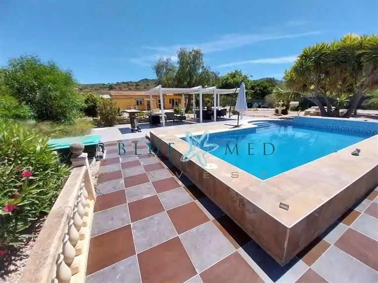 Casa amb piscina en venda a Pasaje Mingrano, imagen 26