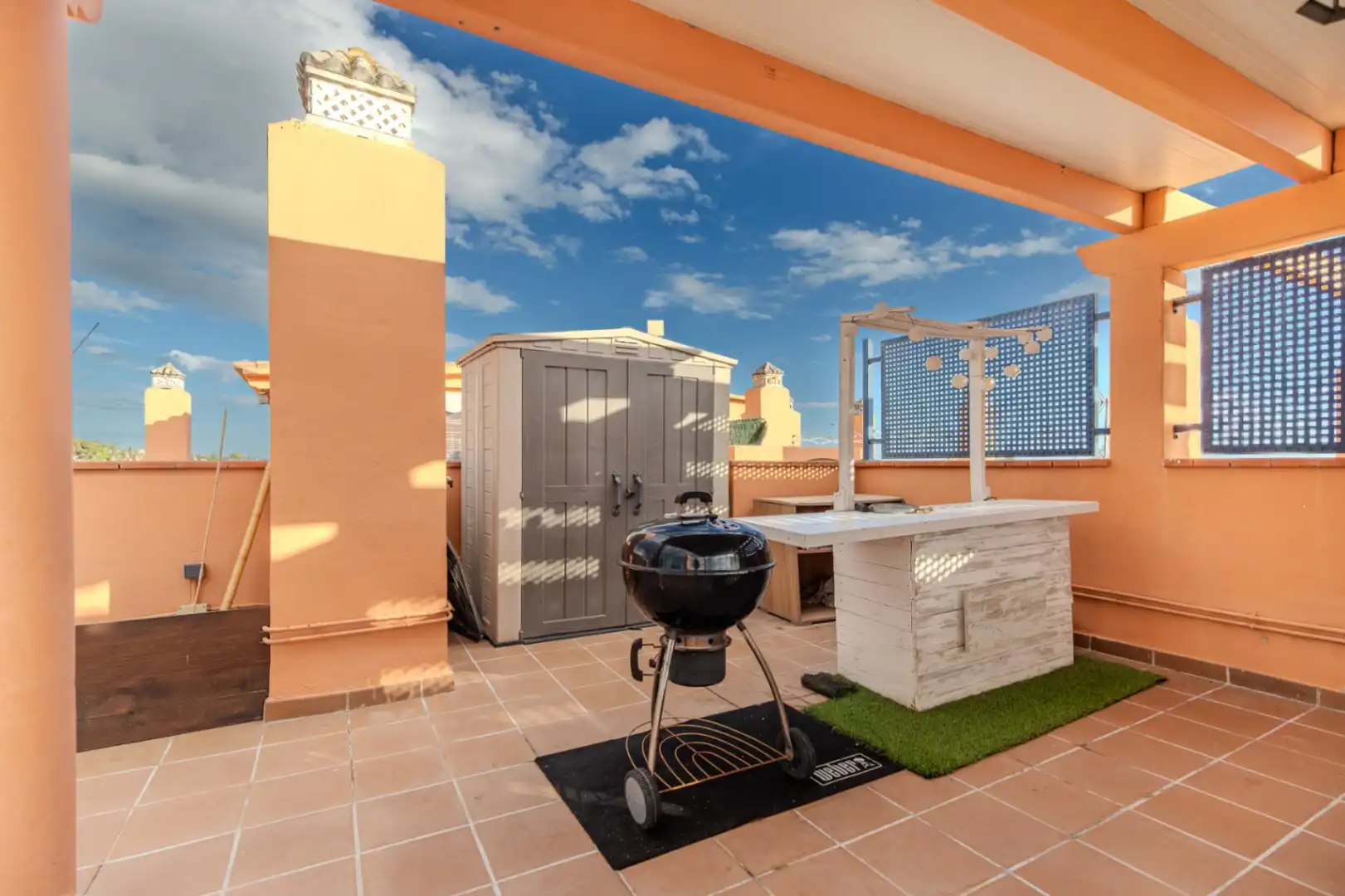 Terrace of Attic for sale in Marbella  with Air Conditioner, Heating and Terrace