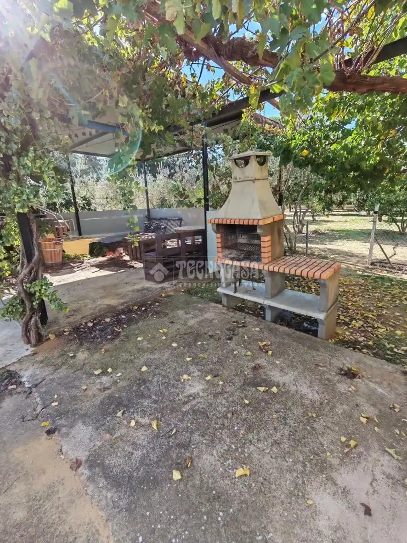 Terraza de Finca rústica en venta en Marchena con Aire acondicionado