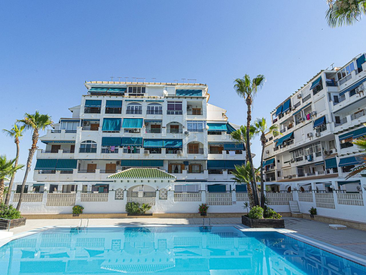 Exterior view of Apartment for sale in Torrevieja  with Air Conditioner, Heating and Terrace