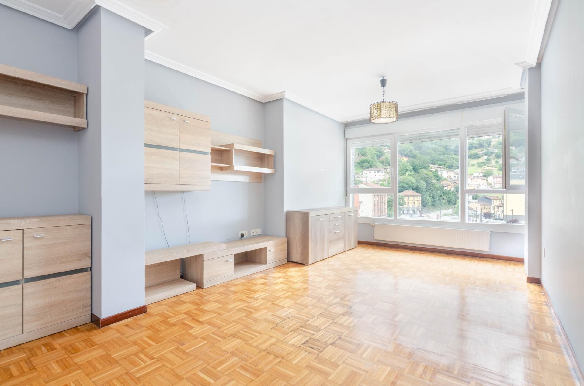 Living room of Flat for sale in San Martín del Rey Aurelio  with Heating, Terrace and Storage room
