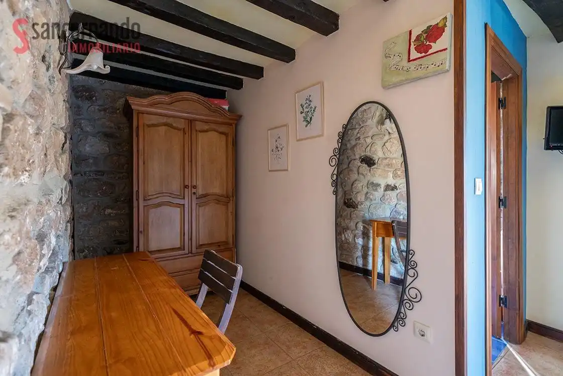 Comedor de Edificio en venta en Mazcuerras
