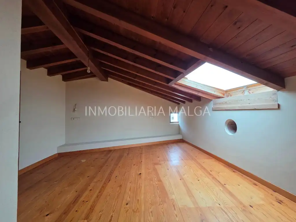 Casa o chalet en venta en Colunga con Calefacción, Parquet y Terraza
