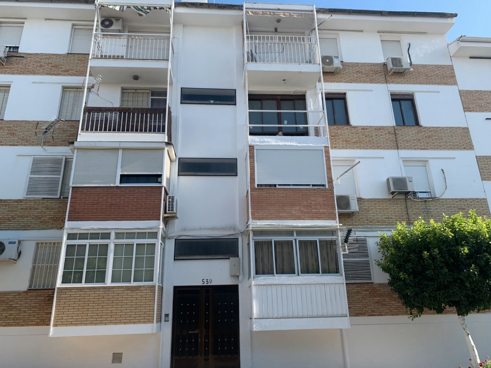 Außenansicht von Wohnung zum Verkauf in Mengíbar