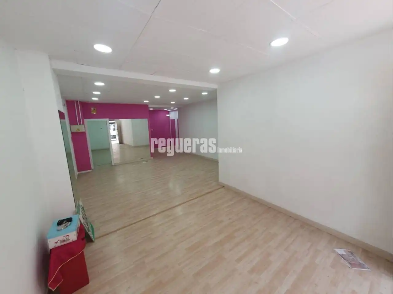 Business premises to rent in Ramiro I, imagen 5