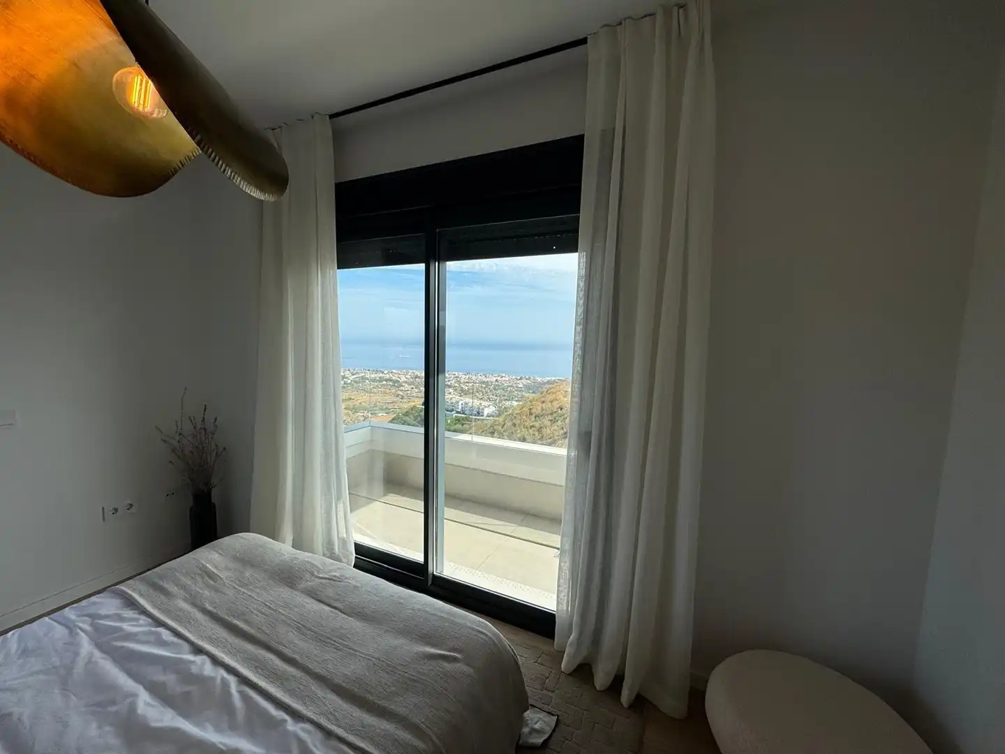 Habitación de Planta baja en venta en Rincón de la Victoria con Aire acondicionado, Calefacción y Terraza