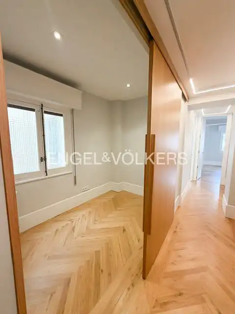 Habitación de Piso de alquiler en Madrid con Aire acondicionado, Calefacción y Parquet