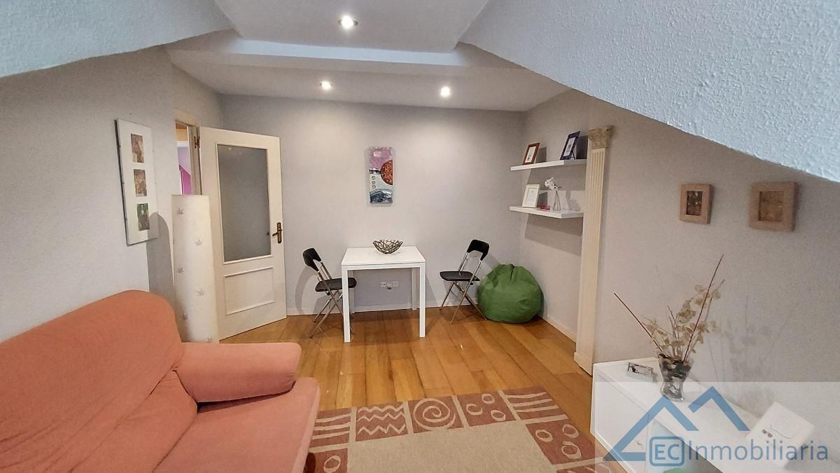 Sala de estar de Piso en venta en Santander con Parquet y Amueblado