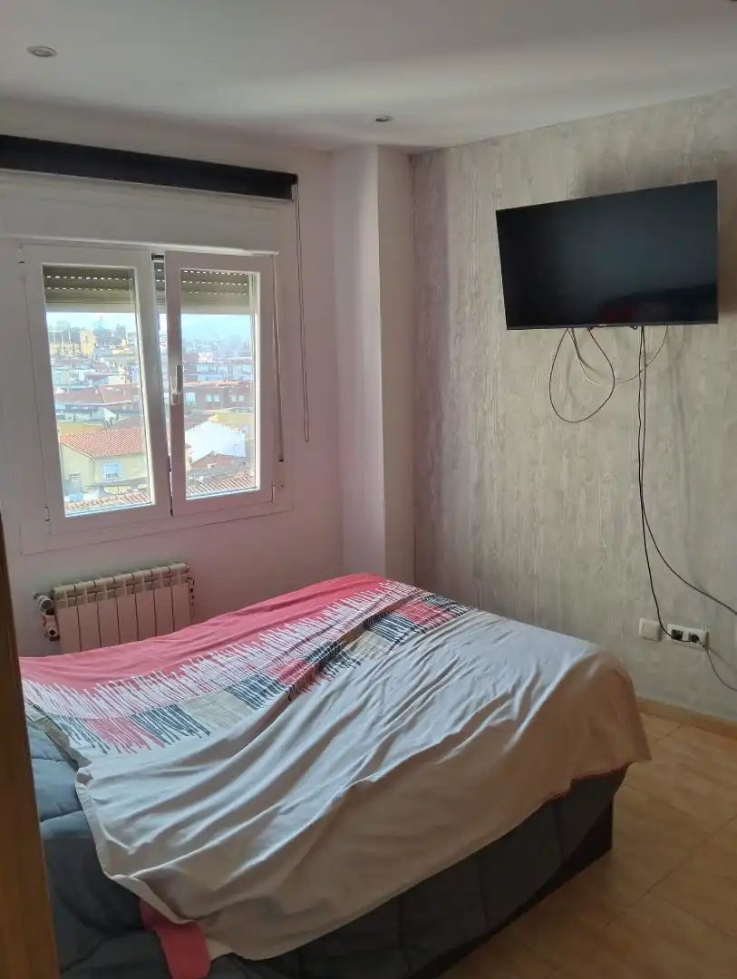 Habitación de Ático en venta en Plasencia con Amueblado