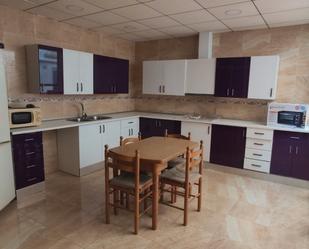 Cuina de Planta baixa de lloguer en San Vicente del Raspeig / Sant Vicent del Raspeig amb Moblat, Forn i Rentadora