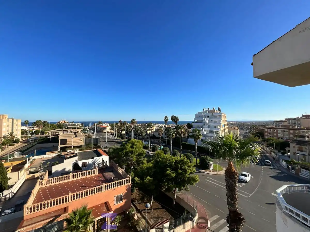Wohnung zur Miete in Carr. del Torrejón, Cabo Cervera