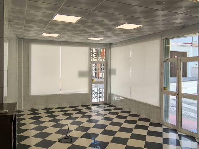 Local comercial en Venta en Calle Alhama, 32 en Centro