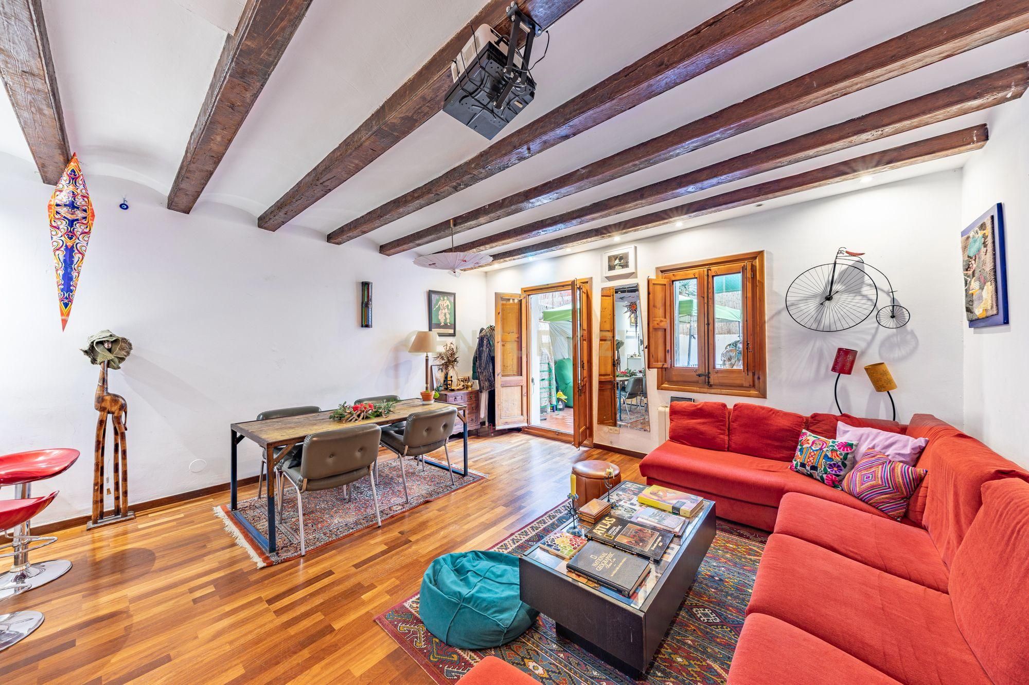 Wohnzimmer von Wohnungen zum Verkauf in  Barcelona Capital mit Ofen, Waschmaschine und Mikrowelle