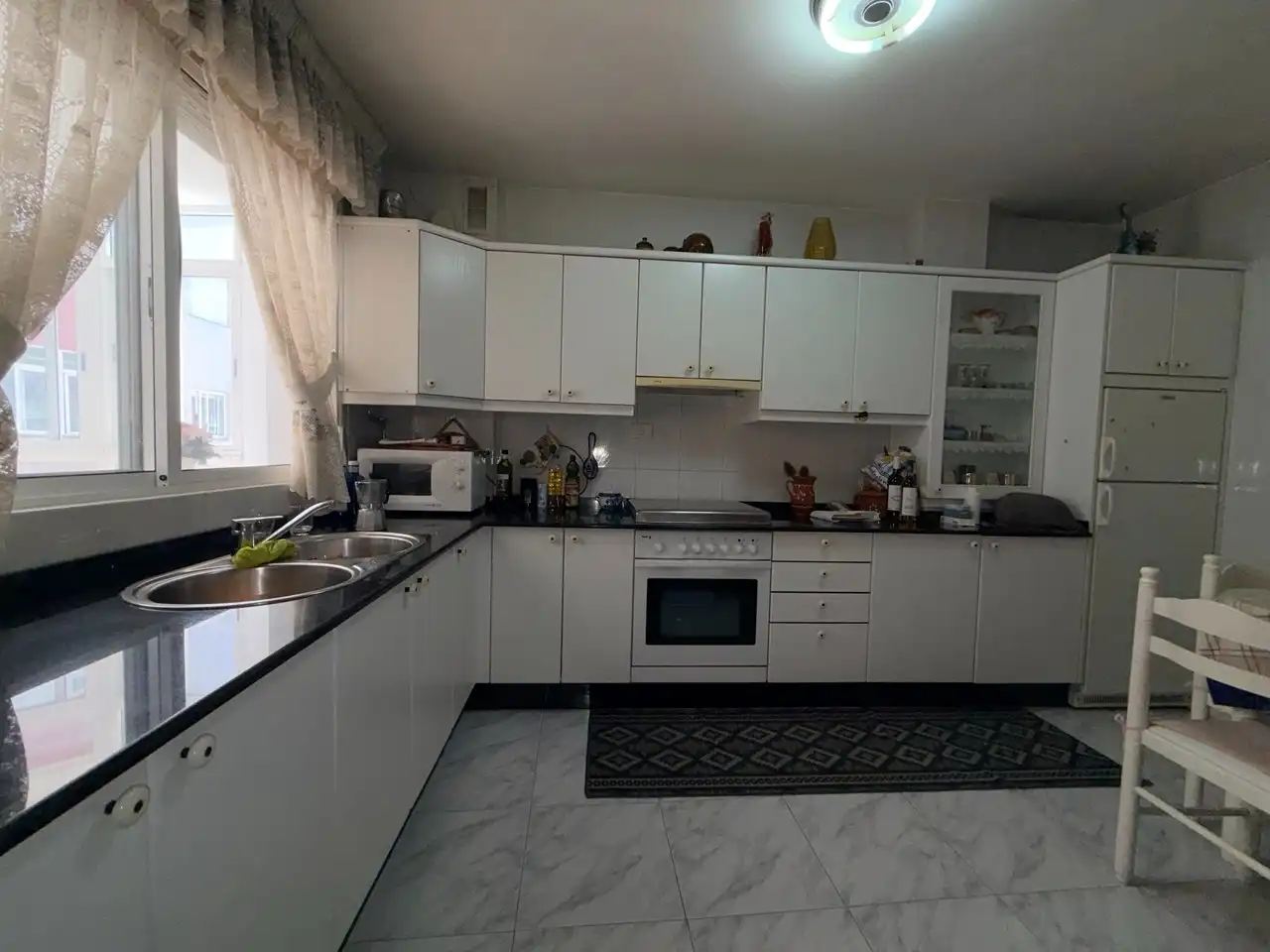 Kitchen of Flat for sale in Lugo  with Heating, Terrace and Storage room