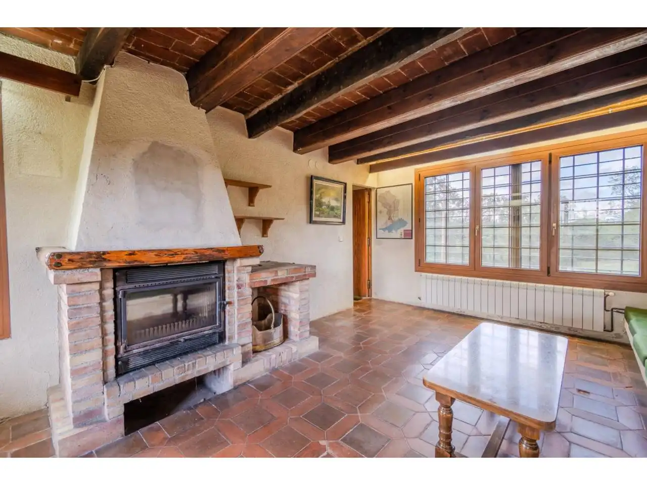 Sala de estar de Finca rústica en venta en Sils con Calefacción, Jardín privado y Terraza