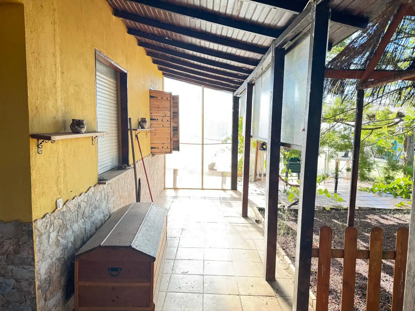 Houses for sale in Mansilla de las Mulas  with Heating, Private garden and Storage room