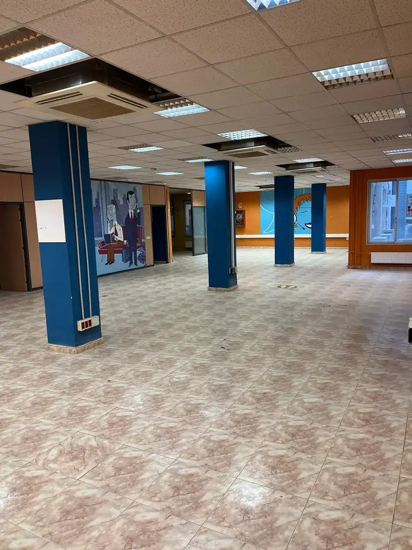 Büro zum Verkauf in Calle de Valentín Beato, imagen 3