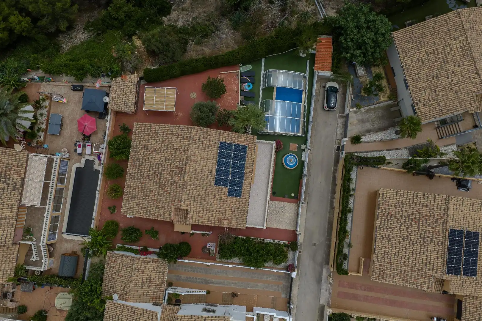 Vista exterior de Casa o xalet en venda en La Nucia amb Calefacció, Jardí privat i Terrassa