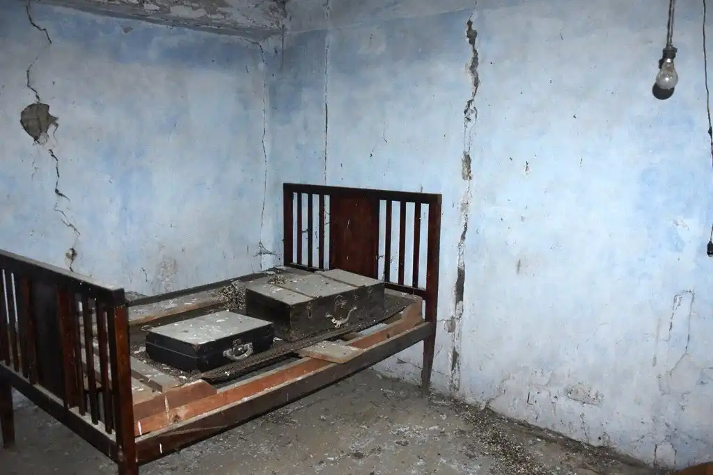 Casa rústica amb terrassa en venda a Monroyo, imagen 7