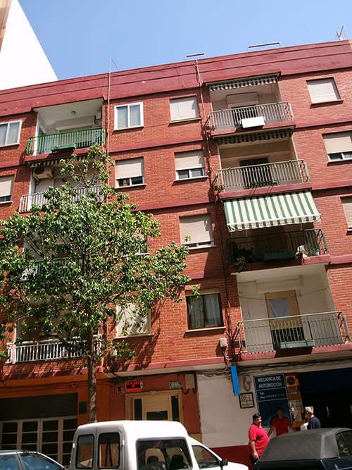 Vista exterior de Piso en venta en Sagunto / Sagunt