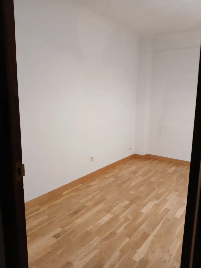 Dormitori de Pis en venda en Valladolid amb Calefacció, Parquet i Terrassa