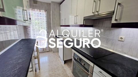 Foto 5 de Piso de alquiler en Juan Ramon Jiménez, Humanes de Madrid, Madrid
