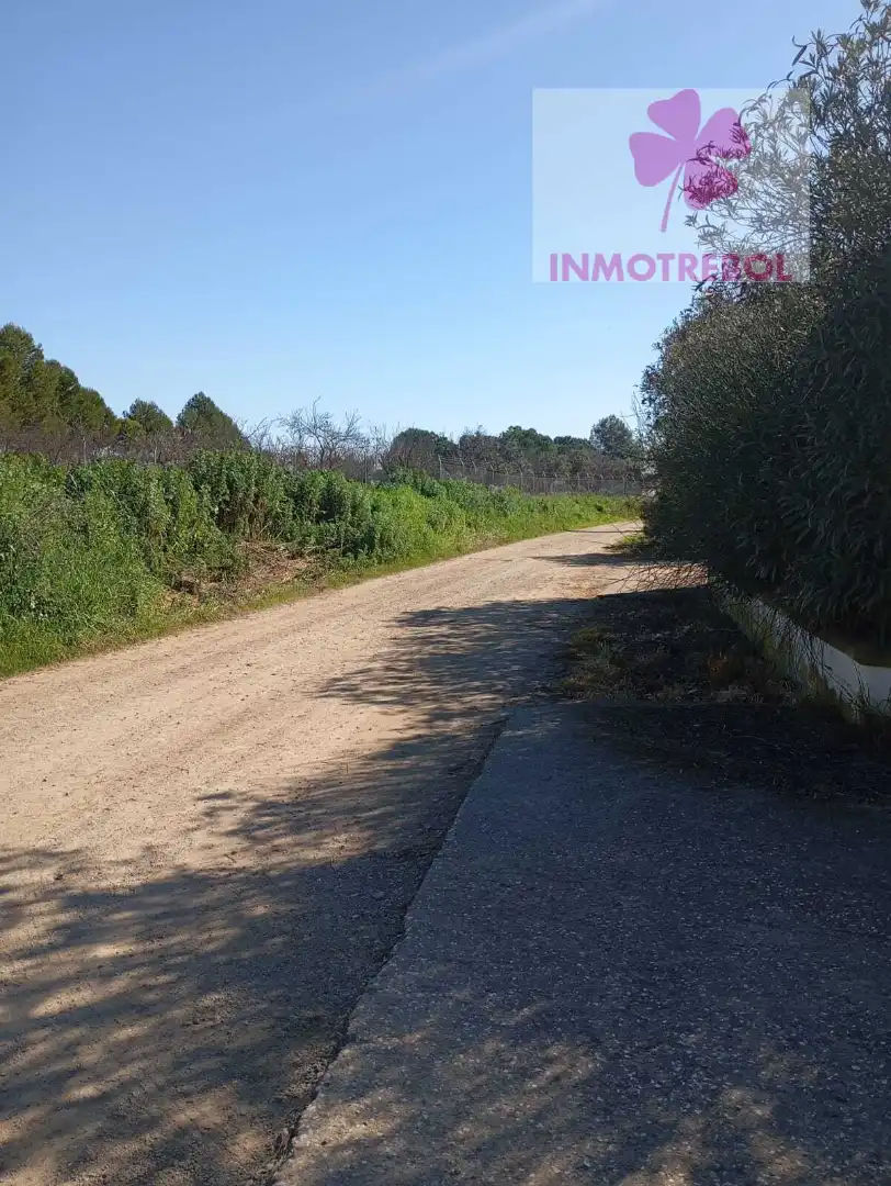 Casa o xalet en venda en Carrión de los Céspedes amb Jardí privat, Parquet i Piscina
