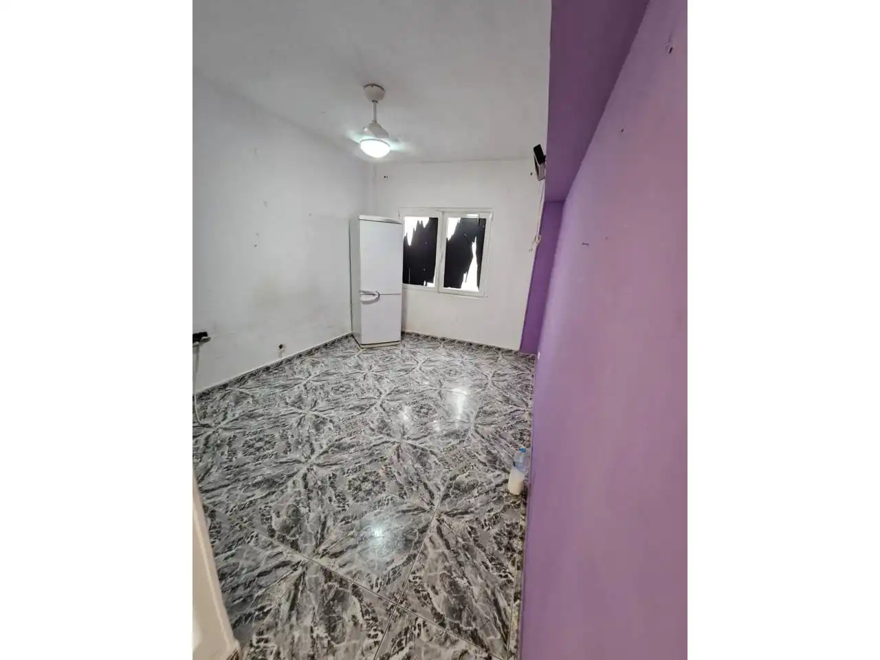 Habitación de Piso en venta en Alicante / Alacant con Terraza y Balcón