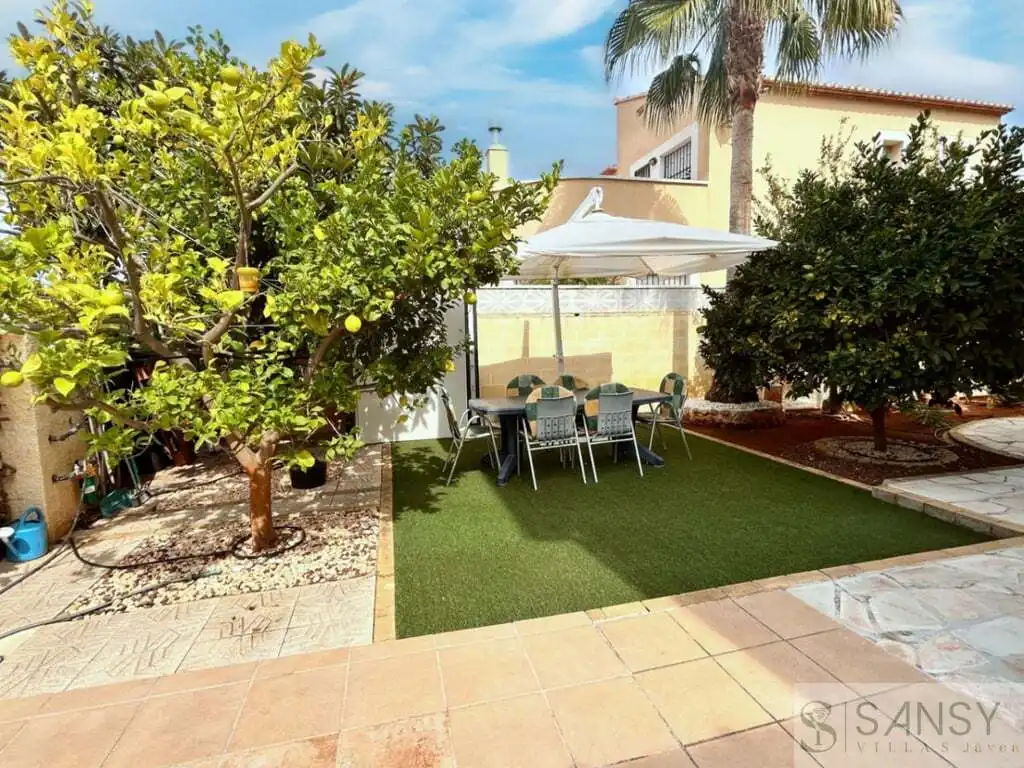 Terrassa de Casa o xalet en venda en Dénia amb Aire condicionat, Calefacció i Terrassa