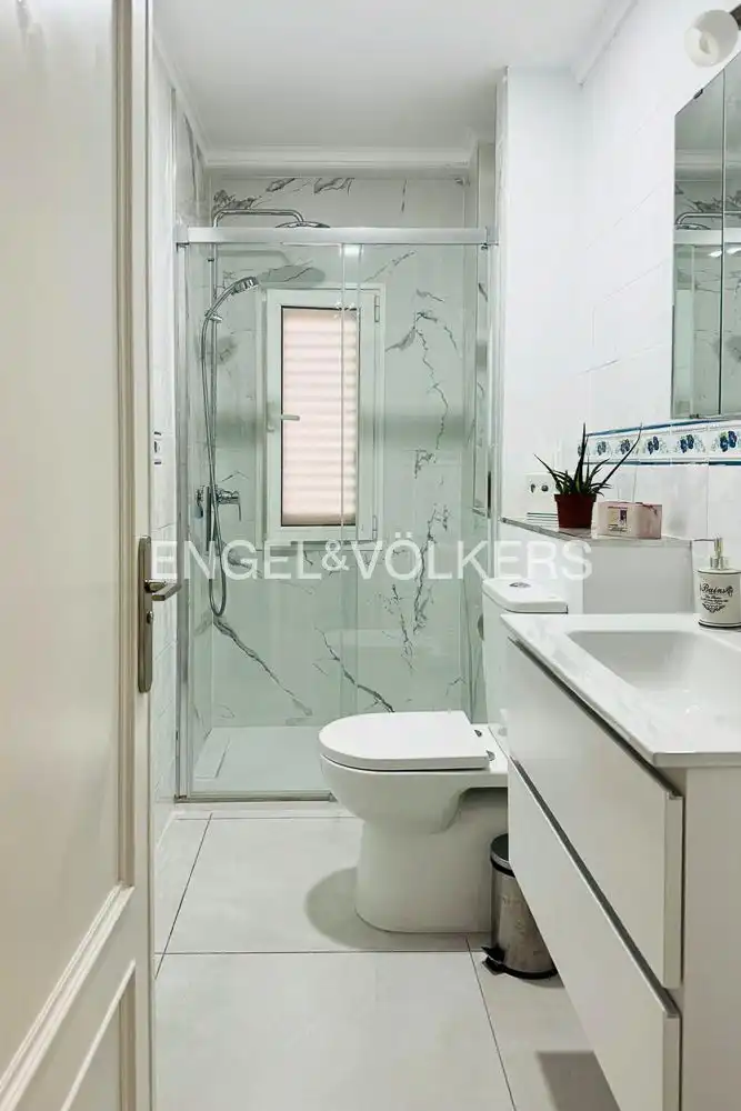 Baño de Casa o chalet en venta en Torrent con Aire acondicionado, Calefacción y Jardín privado