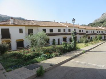 Villa zum Verkauf in Benaoján