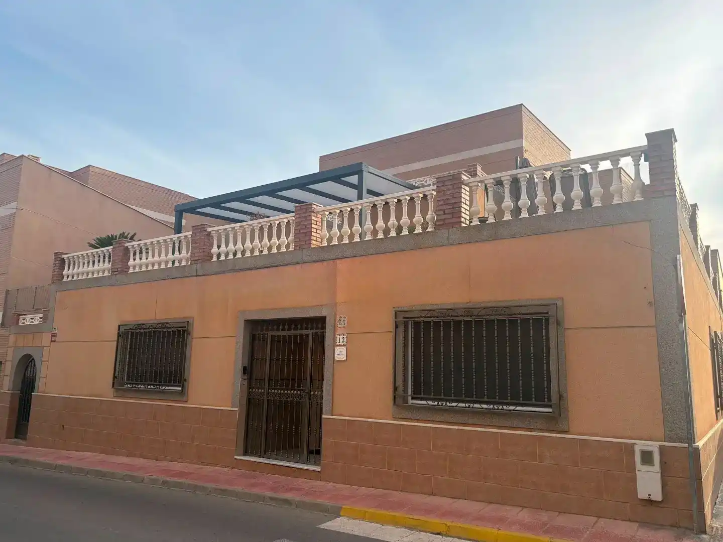 Vista exterior de Piso en venta en Pechina con Trastero