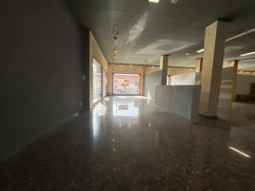 Local comercial en venda a Avenida España, imagen 3