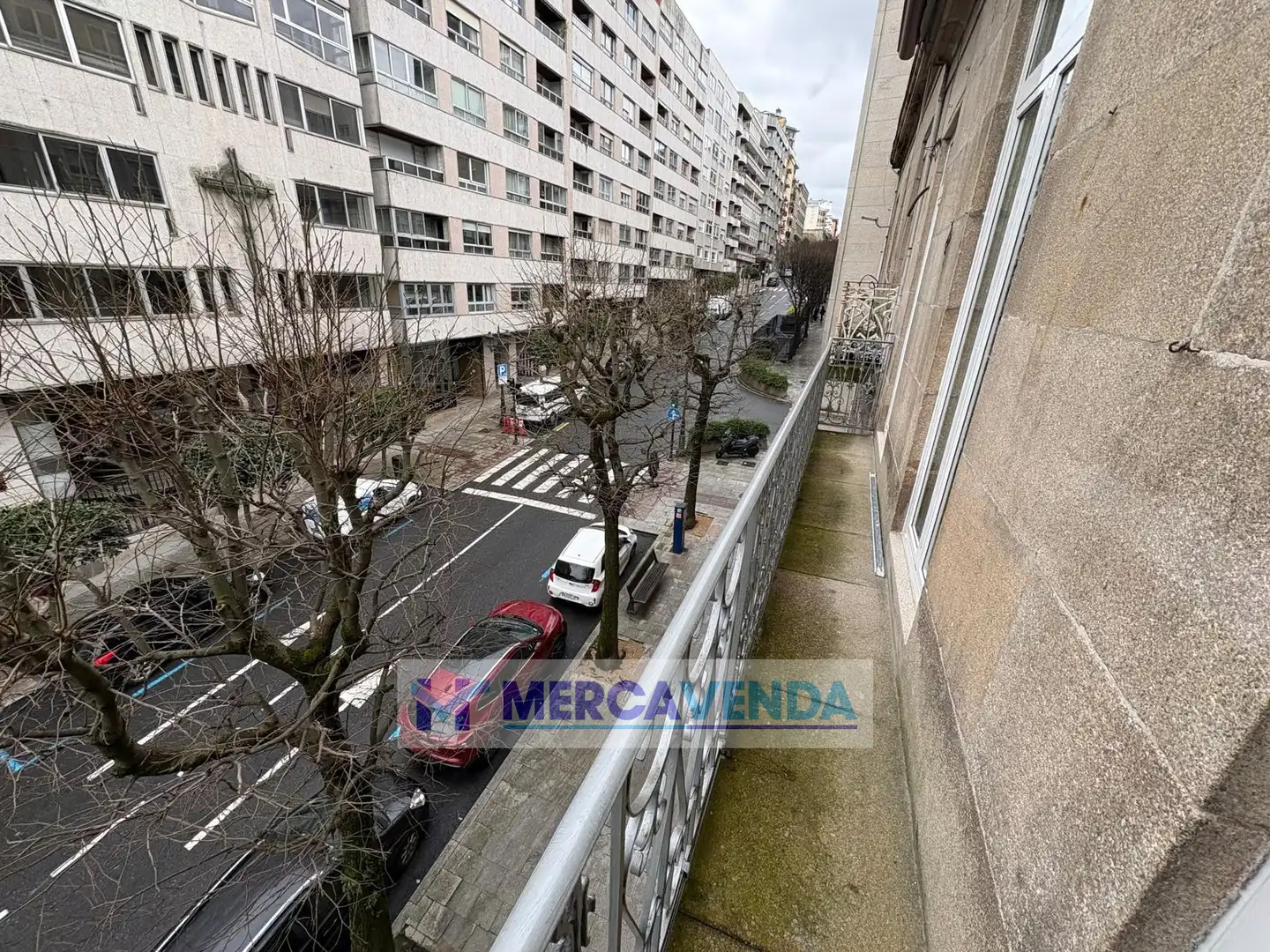 Vista exterior de Pis en venda en Vigo  amb Calefacció, Traster i Moblat