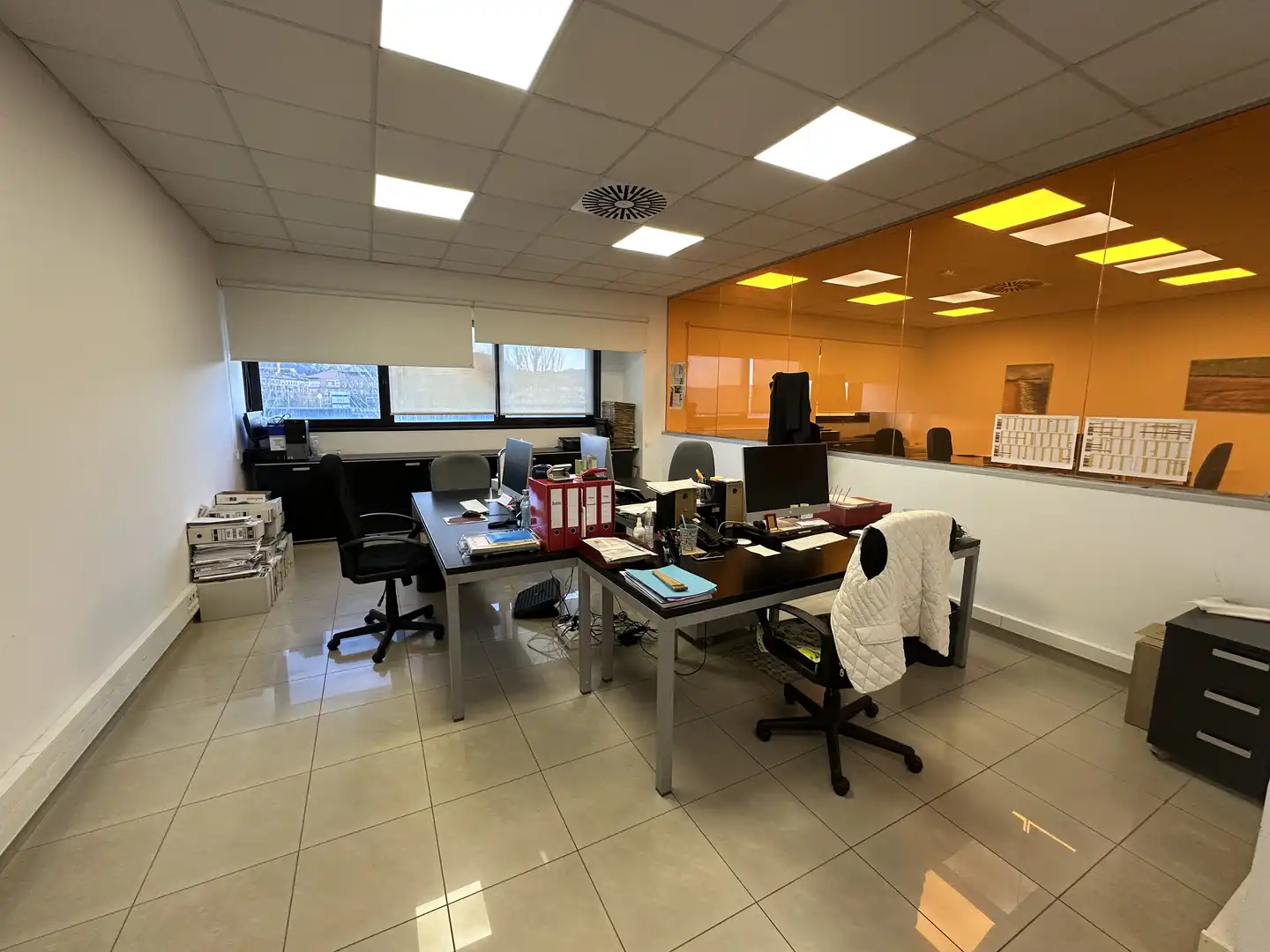 Oficina con ascensor en venta en Celrà, imagen 2