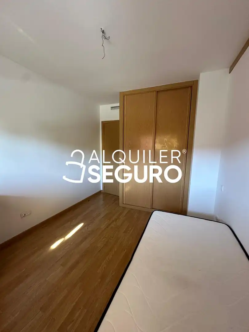 Dormitori de Pis de lloguer en Arroyomolinos (Madrid) amb Aire condicionat, Calefacció i Terrassa