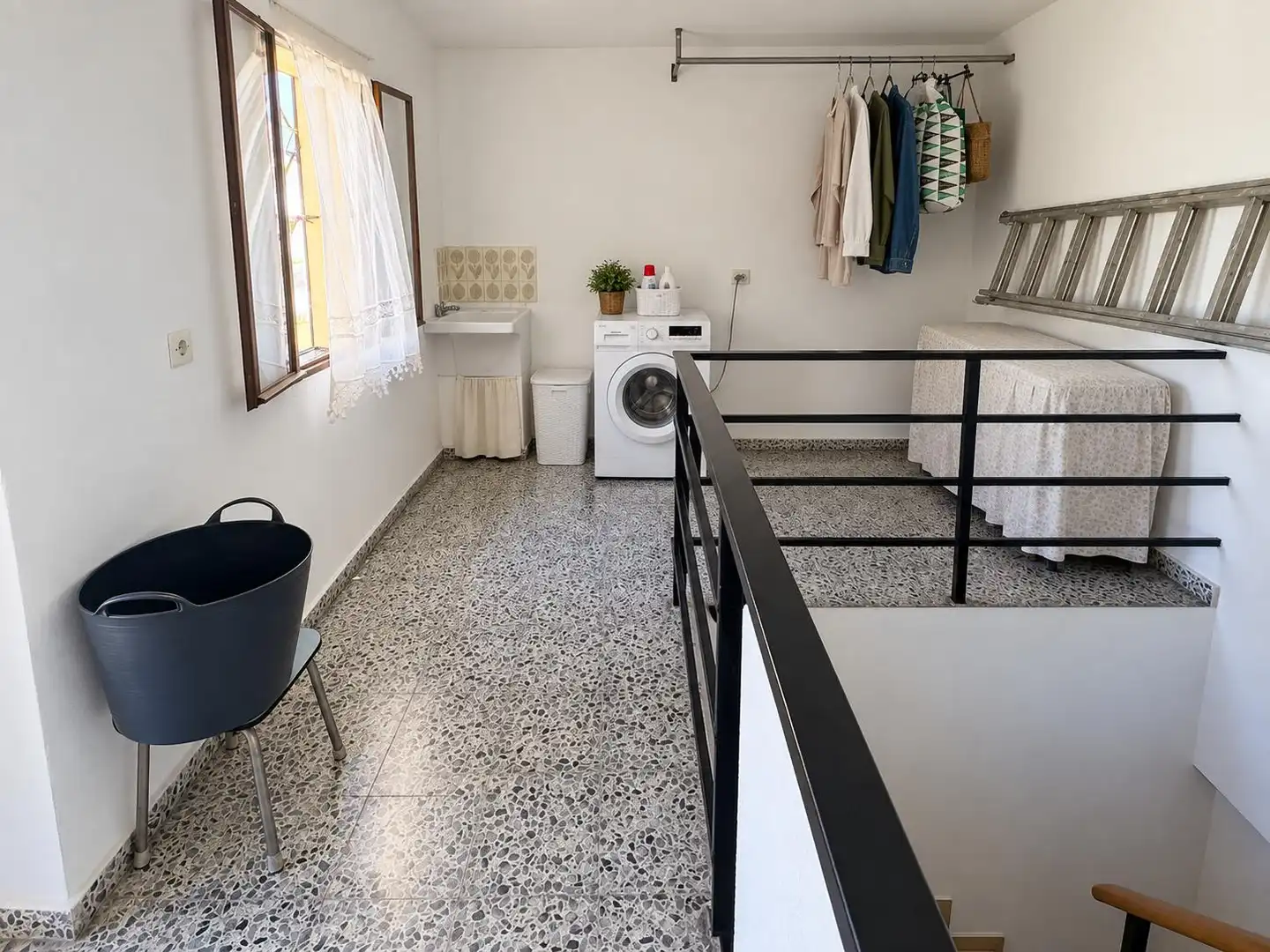Casa adosada en venta en Algeciras, Cádiz