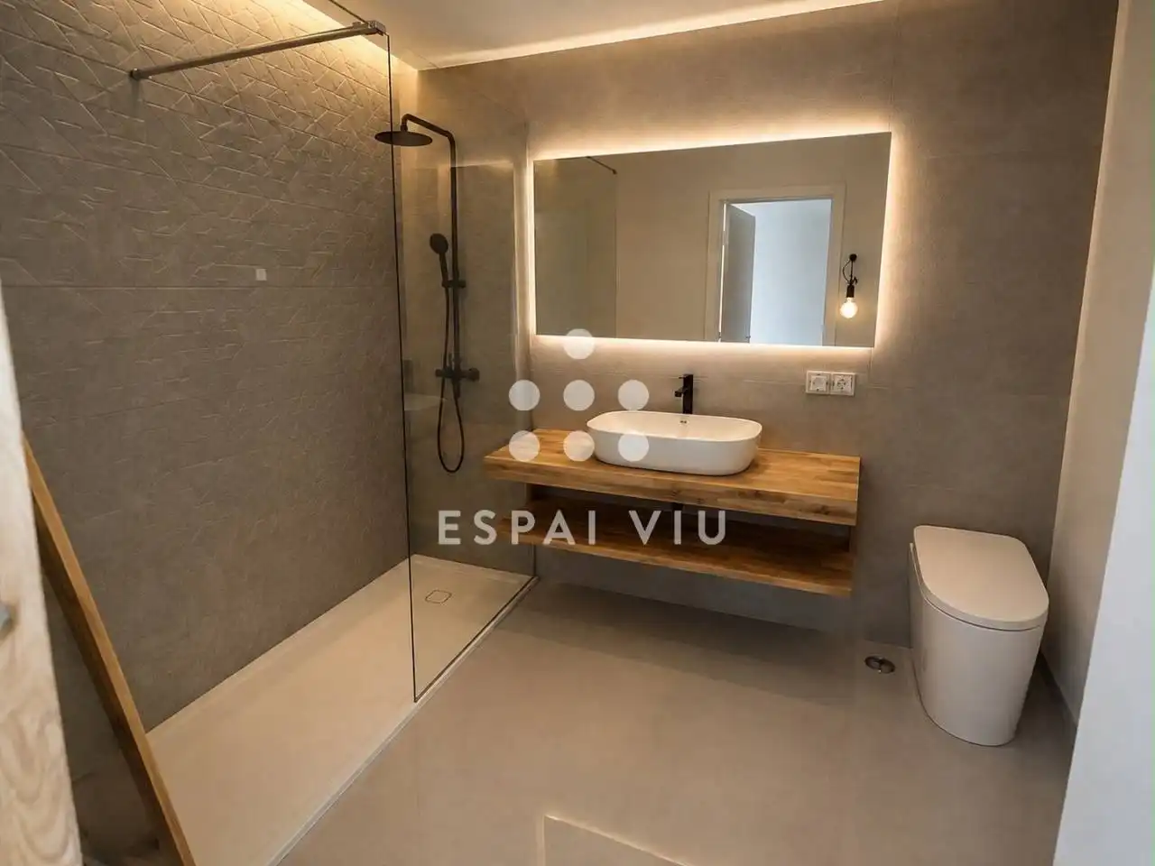 Baño de Casa o chalet en venta en Sabadell con Aire acondicionado, Calefacción y Jardín privado