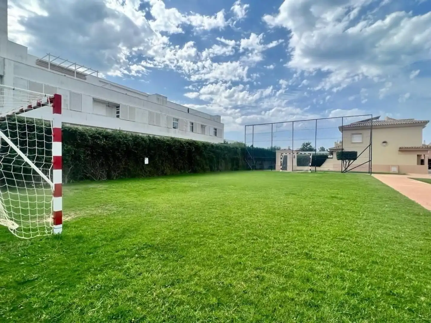 Àtic amb piscina de lloguer a Avenida Torrebreva 1, imagen 34
