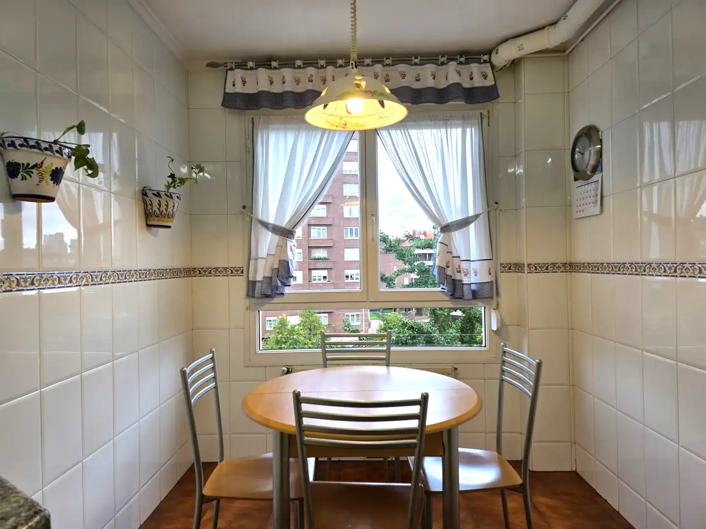 Esszimmer von Wohnung zur Miete in Sur