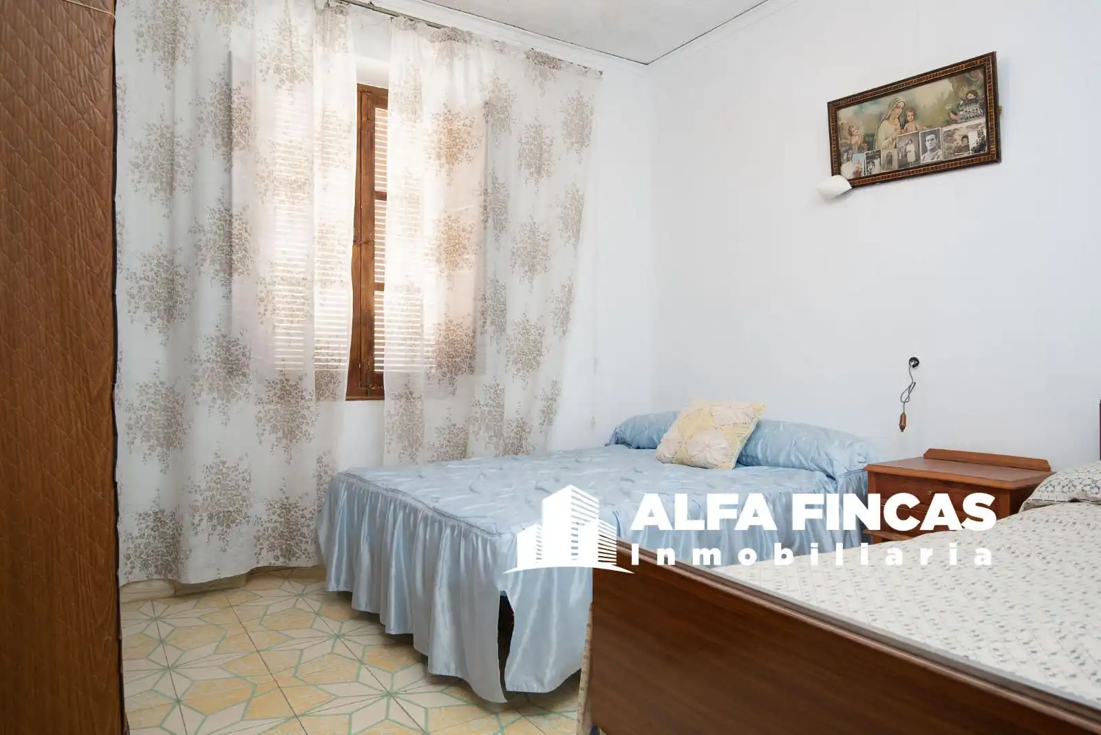 Vista exterior de Casa o chalet en venta en Las Pedroñeras    con Calefacción, Jardín privado y Trastero