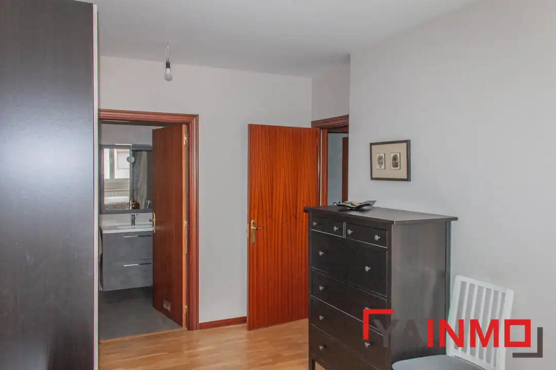 Dormitori de Pis en venda en Vitoria - Gasteiz amb Calefacció i Terrassa