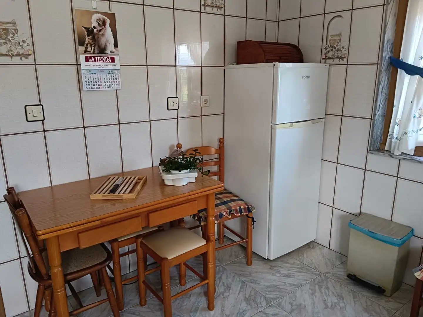 Cuina de Casa o xalet en venda en Candamo amb Calefacció, Traster i Moblat