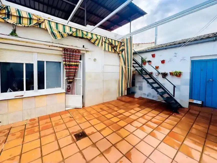 Terrasse von Einfamilien-Reihenhaus zum Verkauf in Mérida mit Klimaanlage
